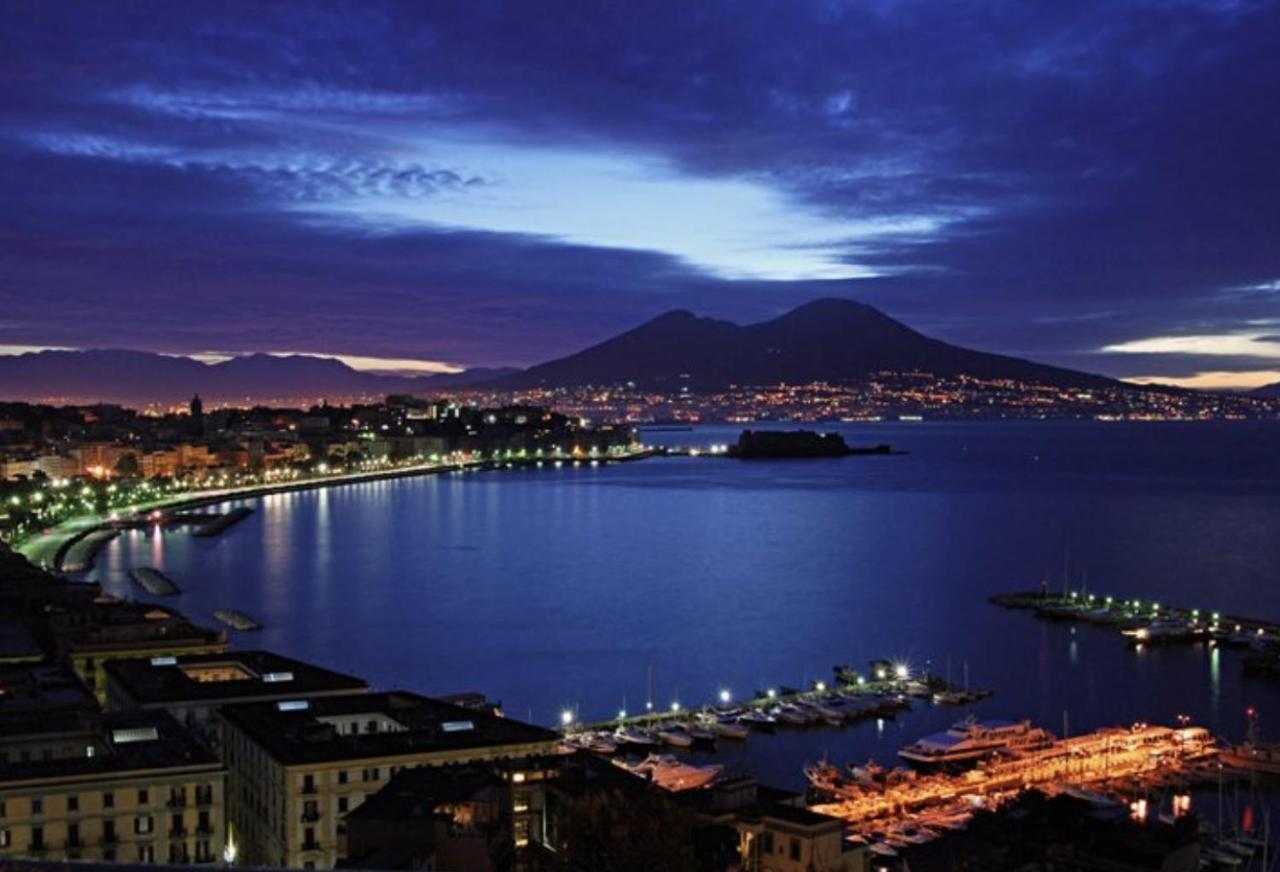 House Relax Bella Napoli Appartement Buitenkant foto